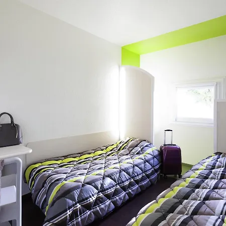 Hotel Hotelf1 Calais