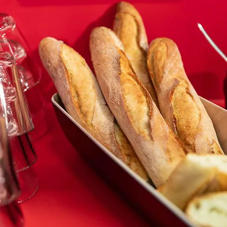 Hotelf1 Calais Coquelles