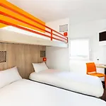 Hotelf1 Calais *