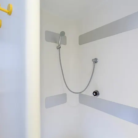 Hotel Hotelf1 Calais Coquelles