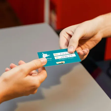 Hotelf1 Calais Hotel *