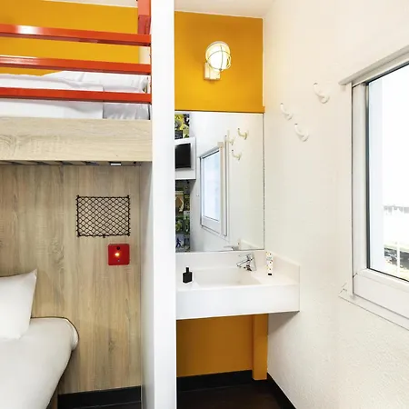 Hotel Hotelf1 Calais