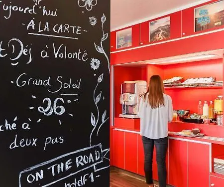 Hotelf1 Calais Coquelles